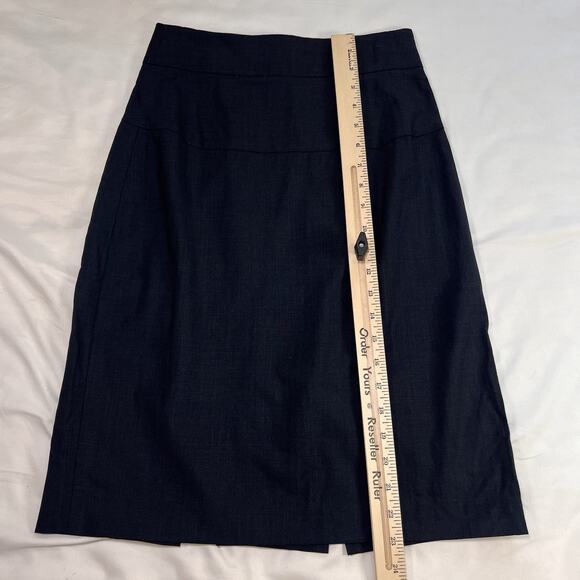 Theory Pencil Skirt Size 4 Navy Blue Knee Length Wool-Blend Career Business Work - Picture 5 of 13